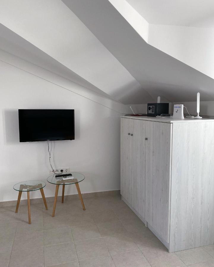 Luminus Apartment *
